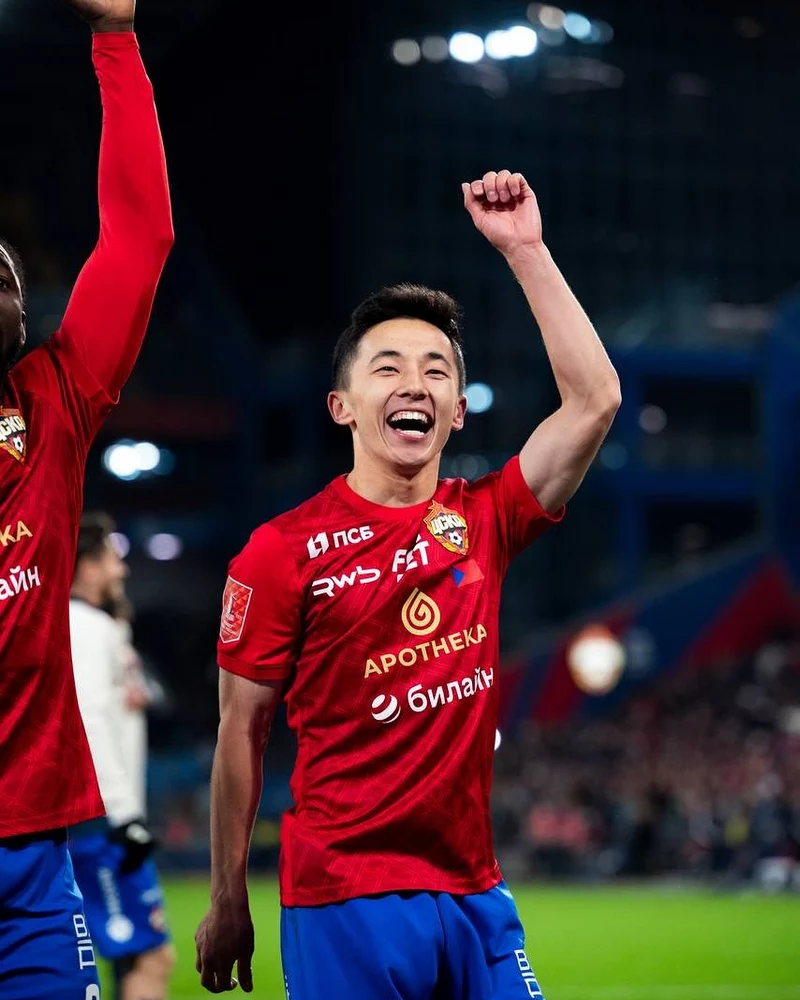 Hình ảnh cầu thủ Abbosbek Fayzullaev 3