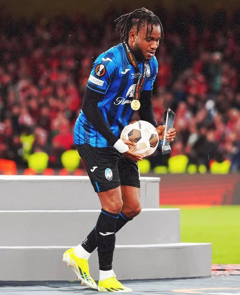 ảnh cầu thủ Ademola Lookman 1