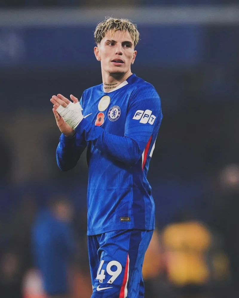 ảnh cầu thủ Alejandro Garnacho 4