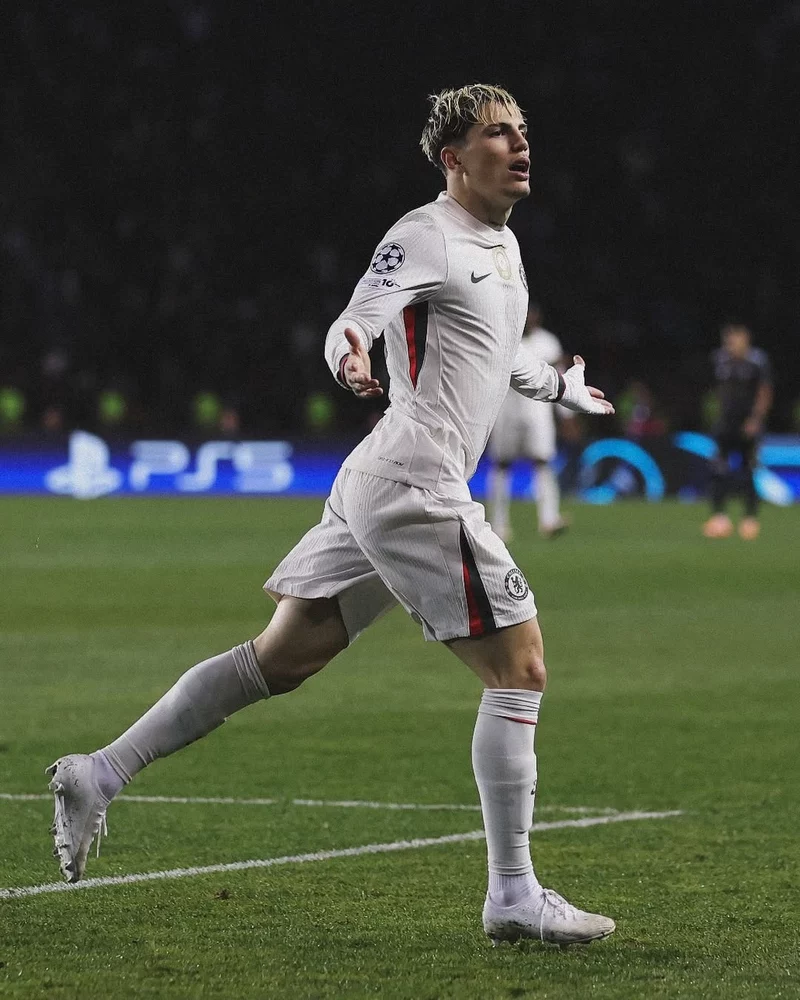 ảnh cầu thủ Alejandro Garnacho 3