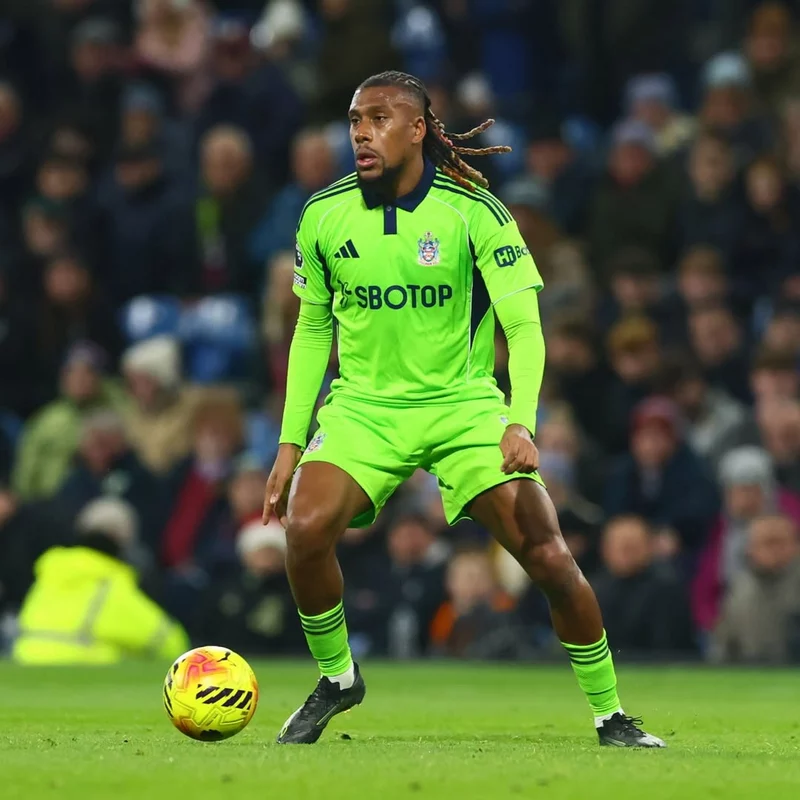 Hình ảnh cầu thủ Alex Iwobi 1