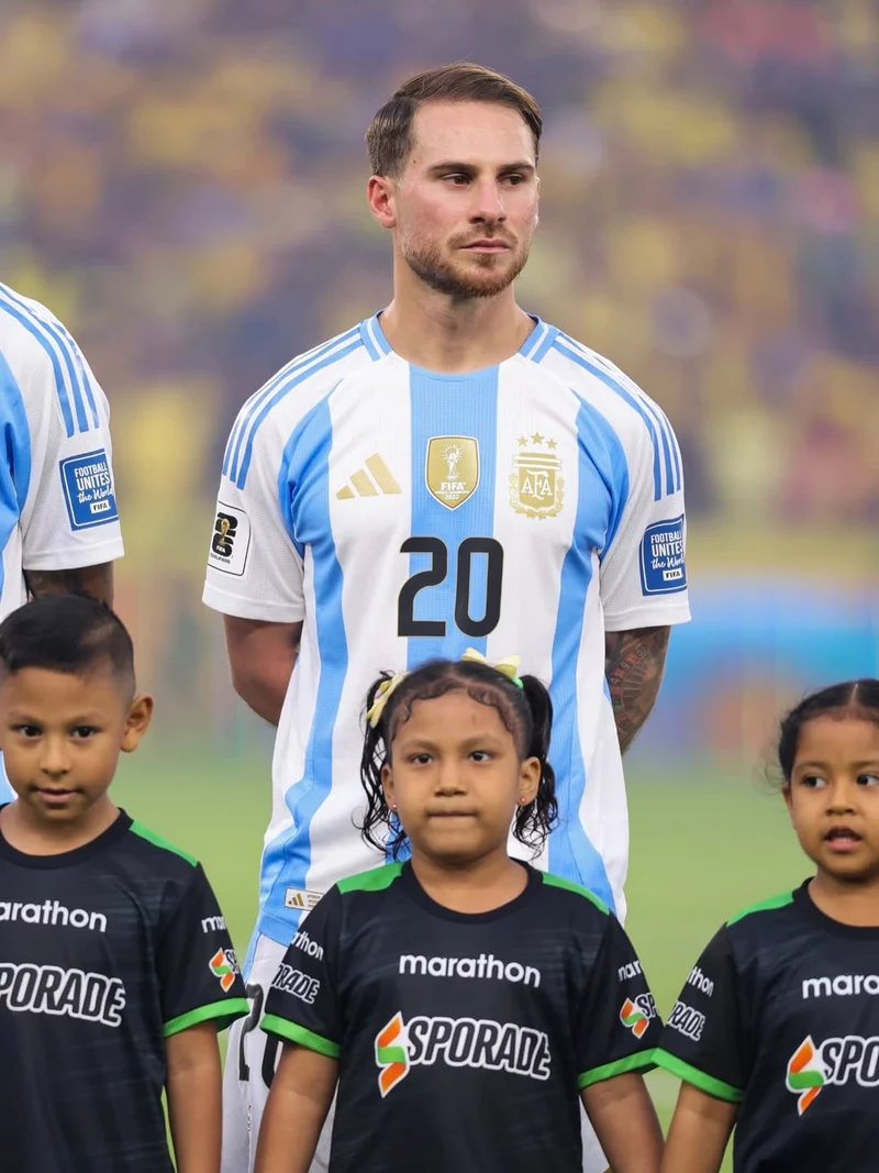 ảnh cầu thủ Alexis Mac Allister 3