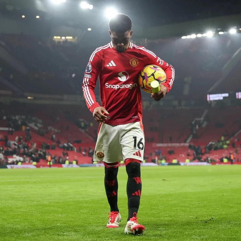 ảnh cầu thủ Amad Diallo 2