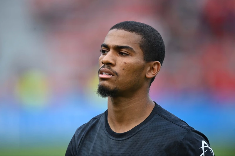 Amine Adli – Tiểu sử & con đường trở thành ngôi sao bóng đá