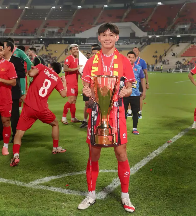 ảnh cầu thủ Bùi Vĩ Hào 4
