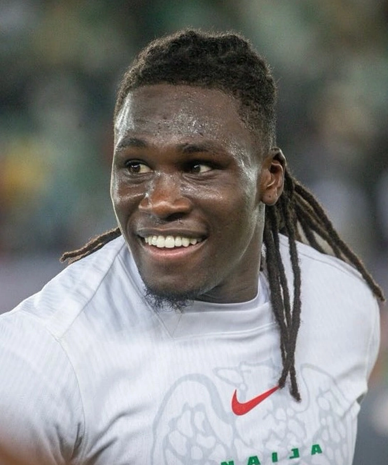 Calvin Bassey – Chân dung trung vệ đa năng của bóng đá Nigeria