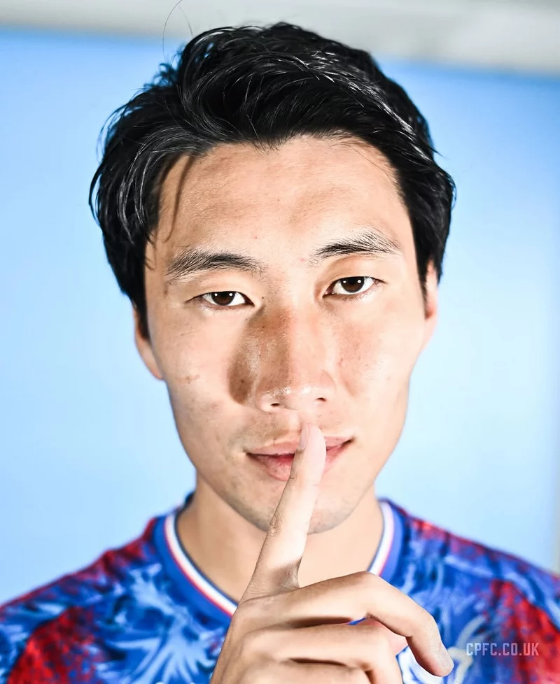 Daichi Kamada – Nhà vô địch FA Cup đầu tiên người Nhật