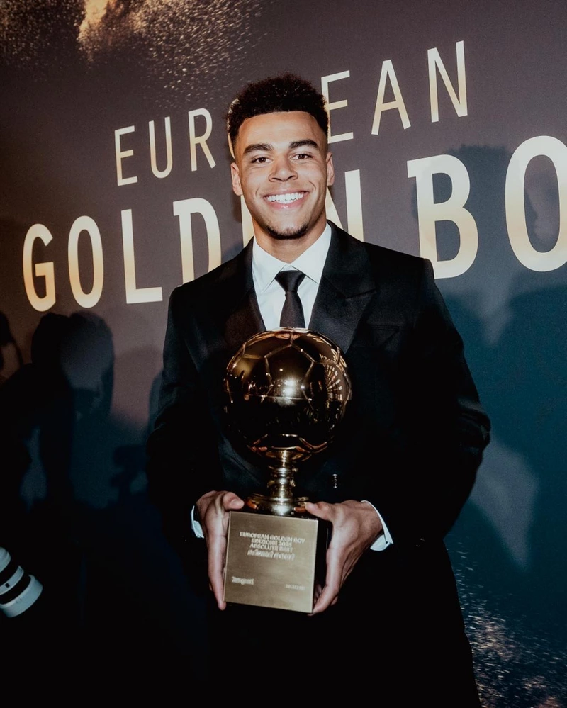 ảnh cầu thủ Désiré Doué 2