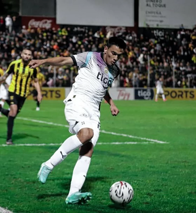 Hình ảnh cầu thủ Diego Gómez 1