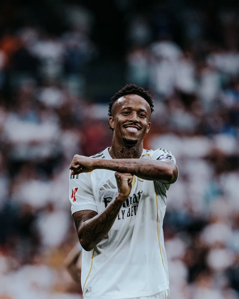 Hình ảnh cầu thủ Éder Militão 1