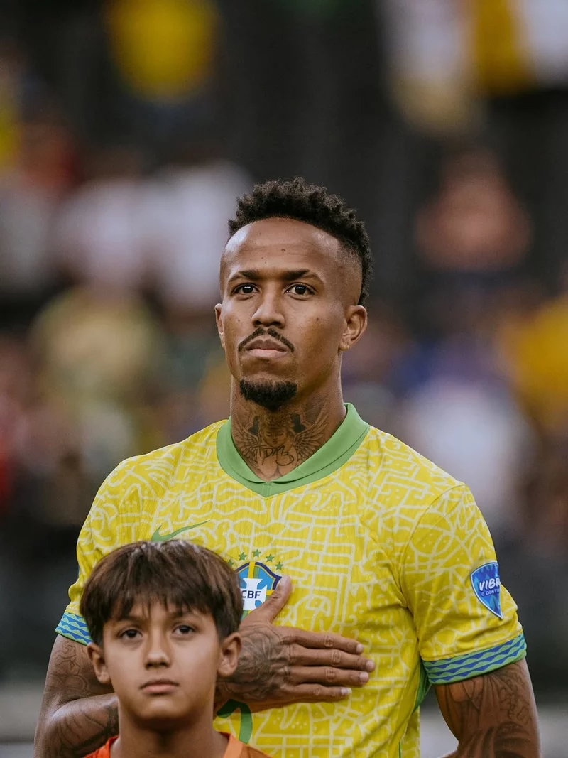 Hình ảnh cầu thủ Éder Militão 3
