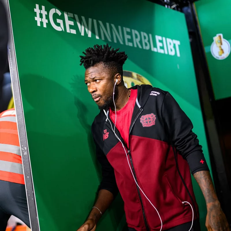 ảnh cầu thủ Edmond Tapsoba 1