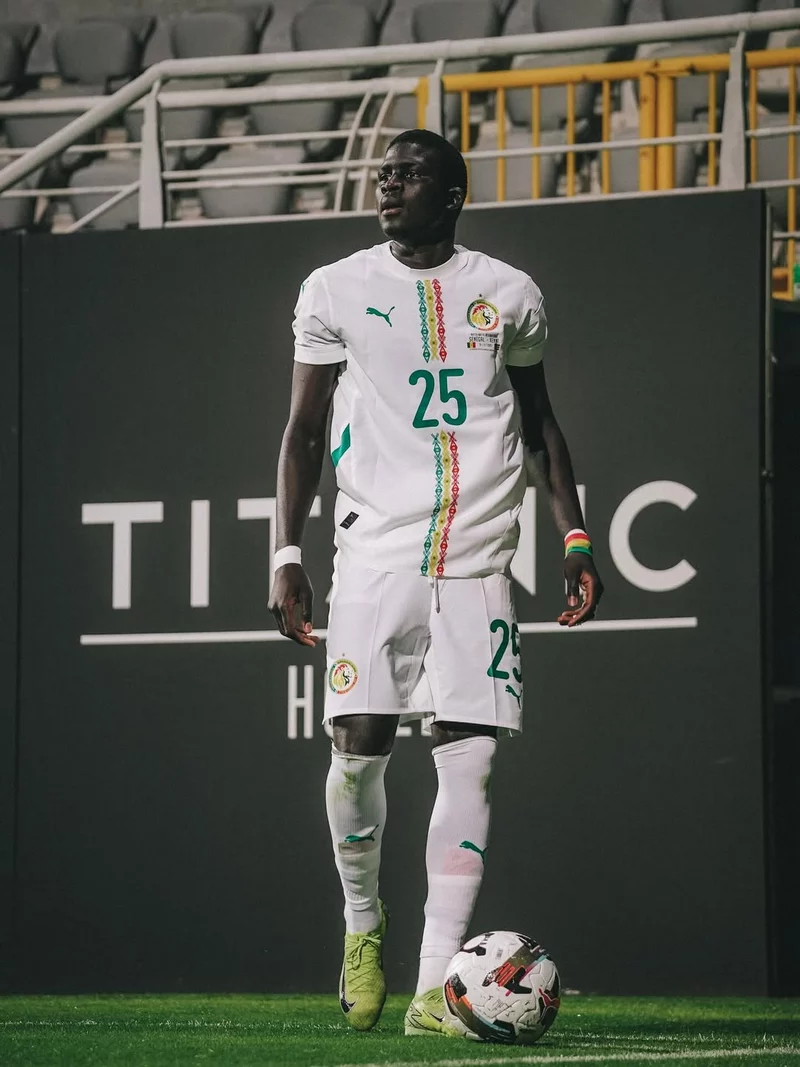 Hình ảnh cầu thủ El Hadji Malick Diouf 1