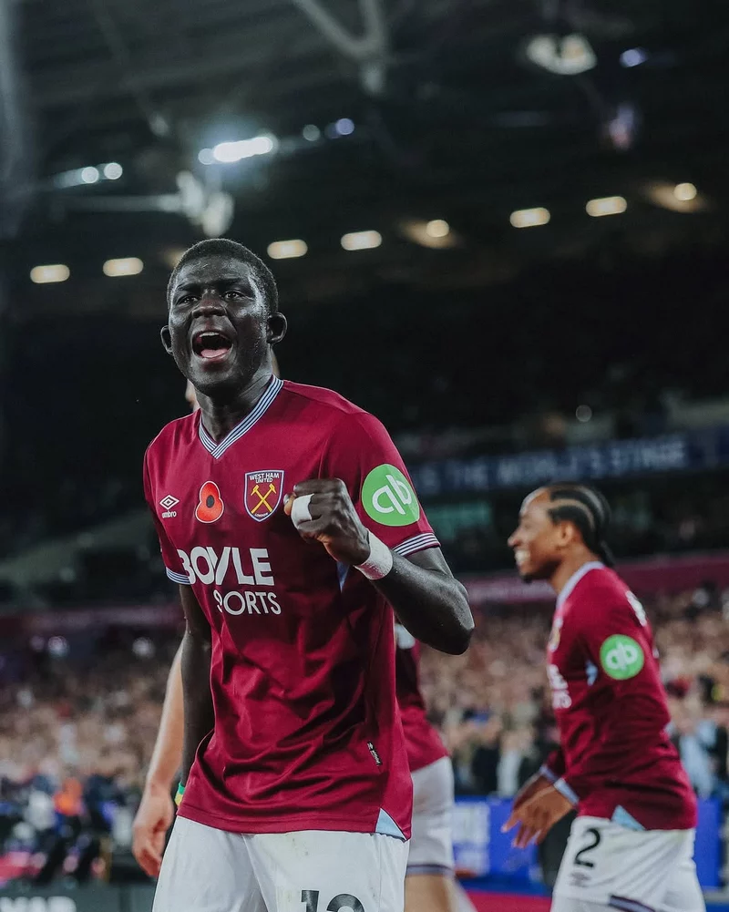 Hình ảnh cầu thủ El Hadji Malick Diouf 3