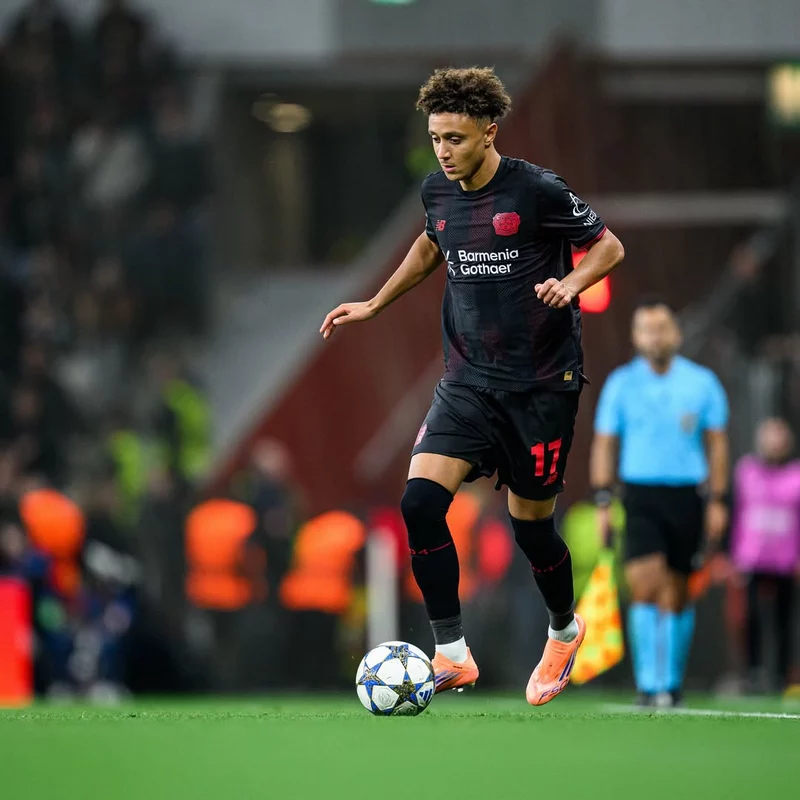 Hình ảnh cầu thủ Eliesse Ben Seghir 1