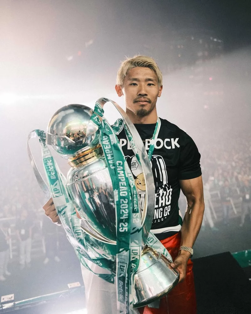 Hình ảnh cầu thủ Hidemasa Morita 1