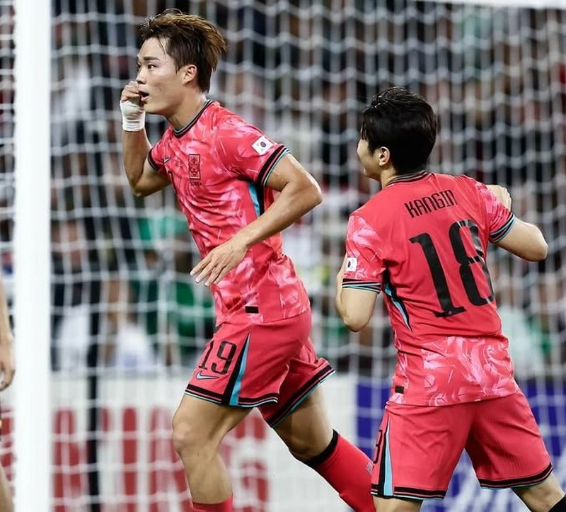 Hình ảnh cầu thủ Hyeon-gyu Oh 3