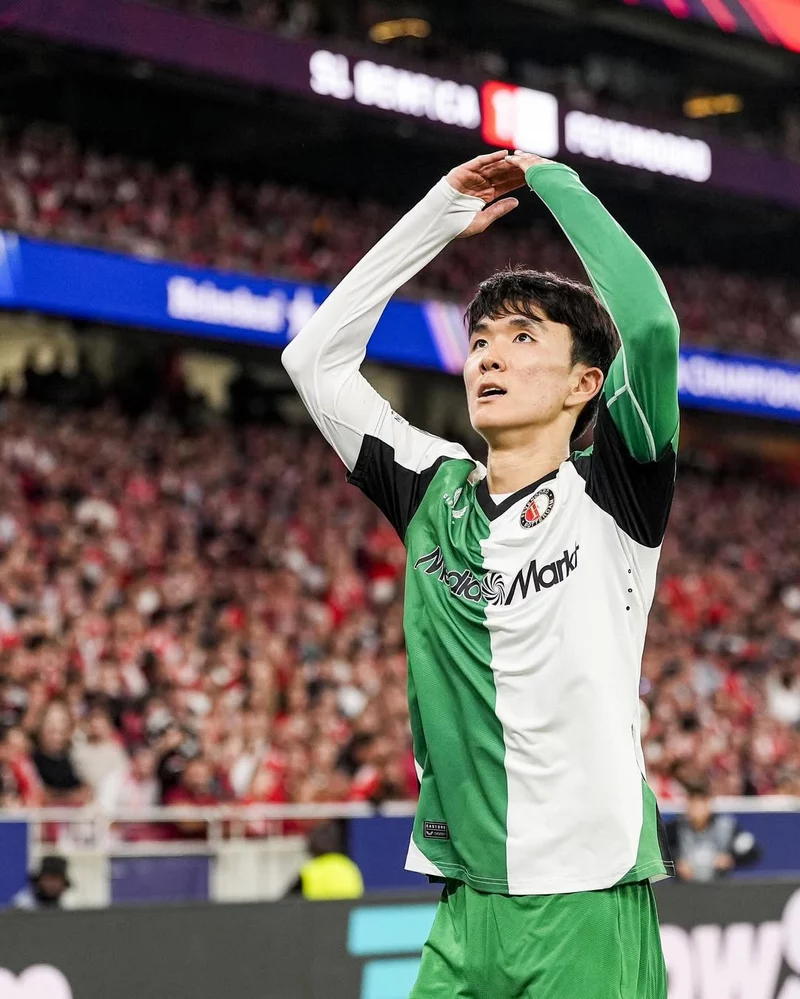 Hình ảnh cầu thủ In-beom Hwang 2