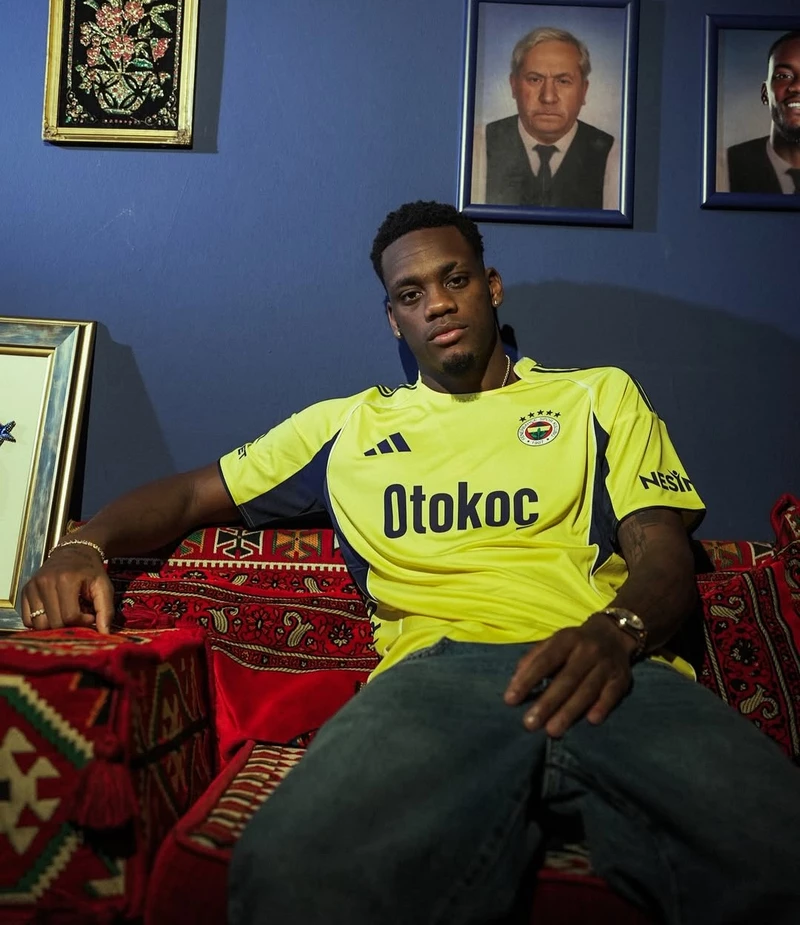 Jhon Durán – Từ thần đồng tuổi teen đến ngôi sao quốc tế