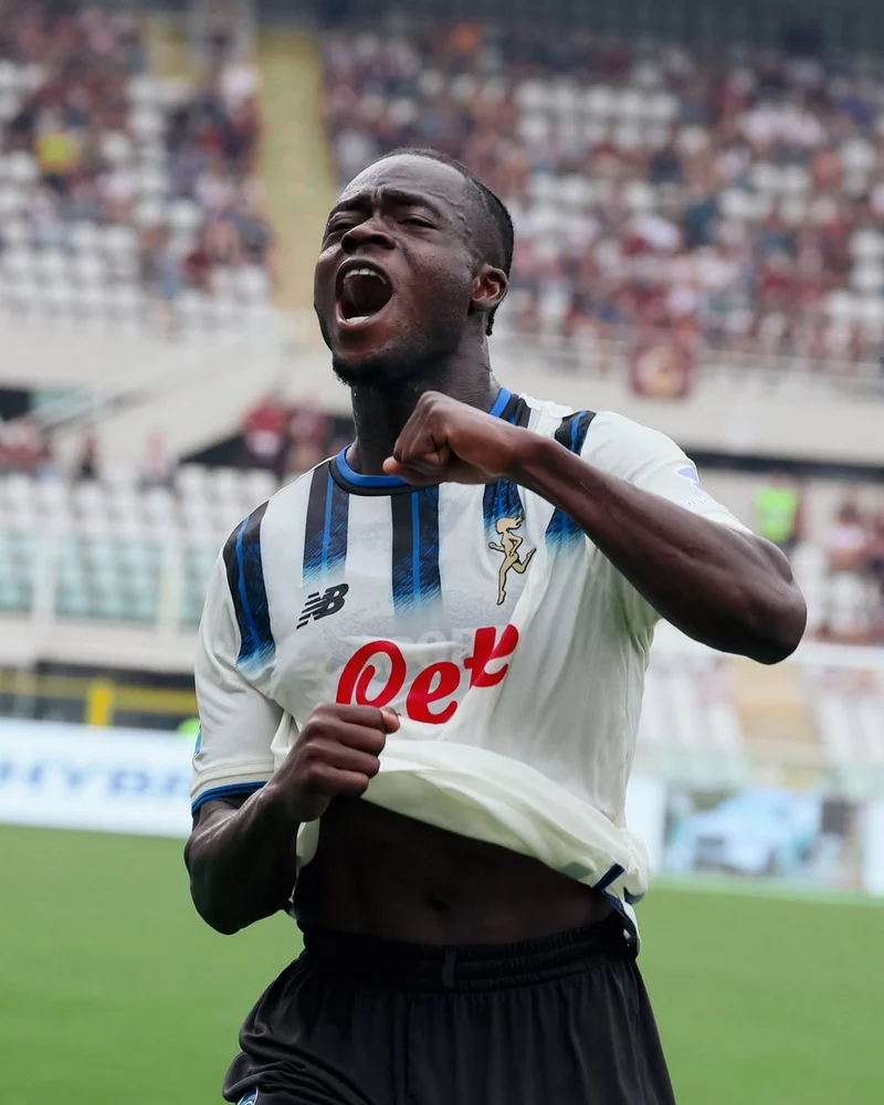 Hình ảnh cầu thủ Kamaldeen Sulemana 1