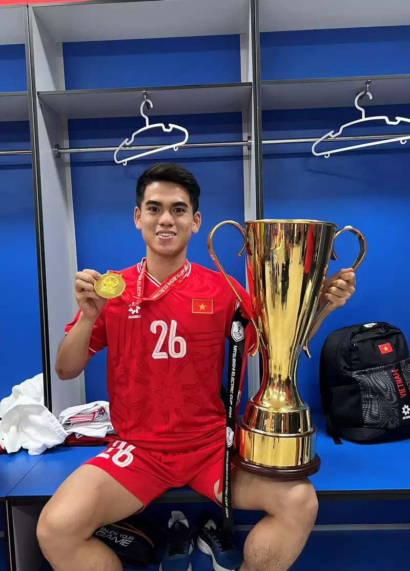 ảnh cầu thủ Khuất Văn Khang 1