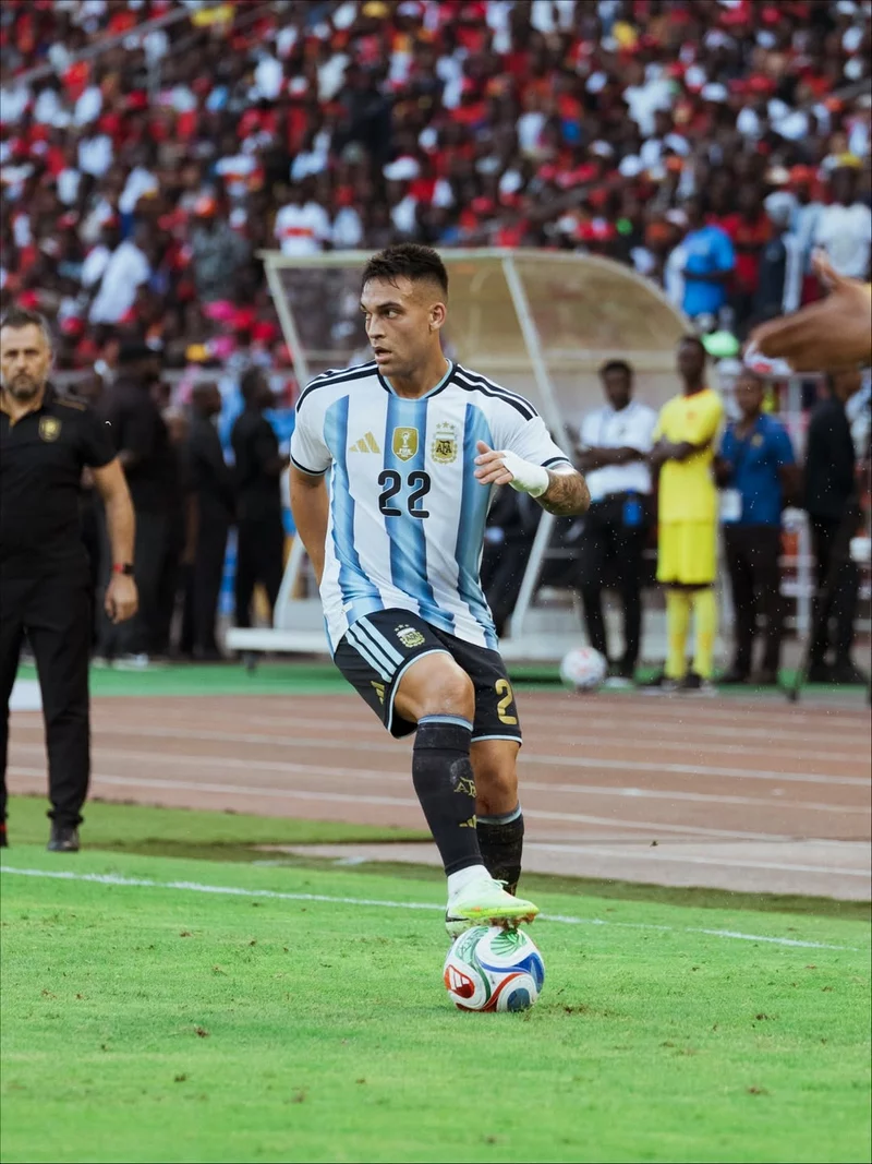 ảnh cầu thủ Lautaro Martínez 1