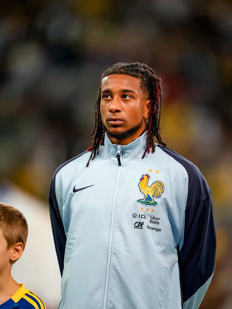 ảnh cầu thủ Michael Olise 2