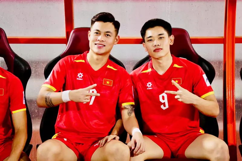 ảnh cầu thủ Nguyễn Đức Chiến 2