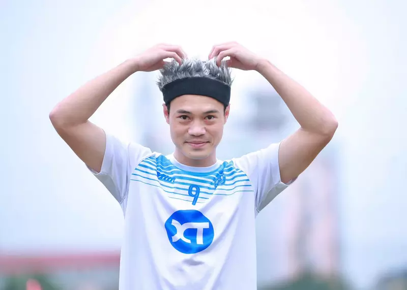 Nguyễn Văn Toàn – Thần Gió Của Bóng Đá Việt Nam