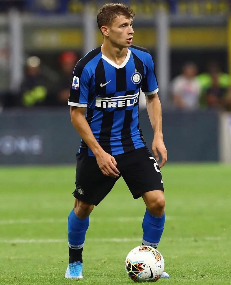 Hình ảnh cầu thủ Nicolò Barella 2