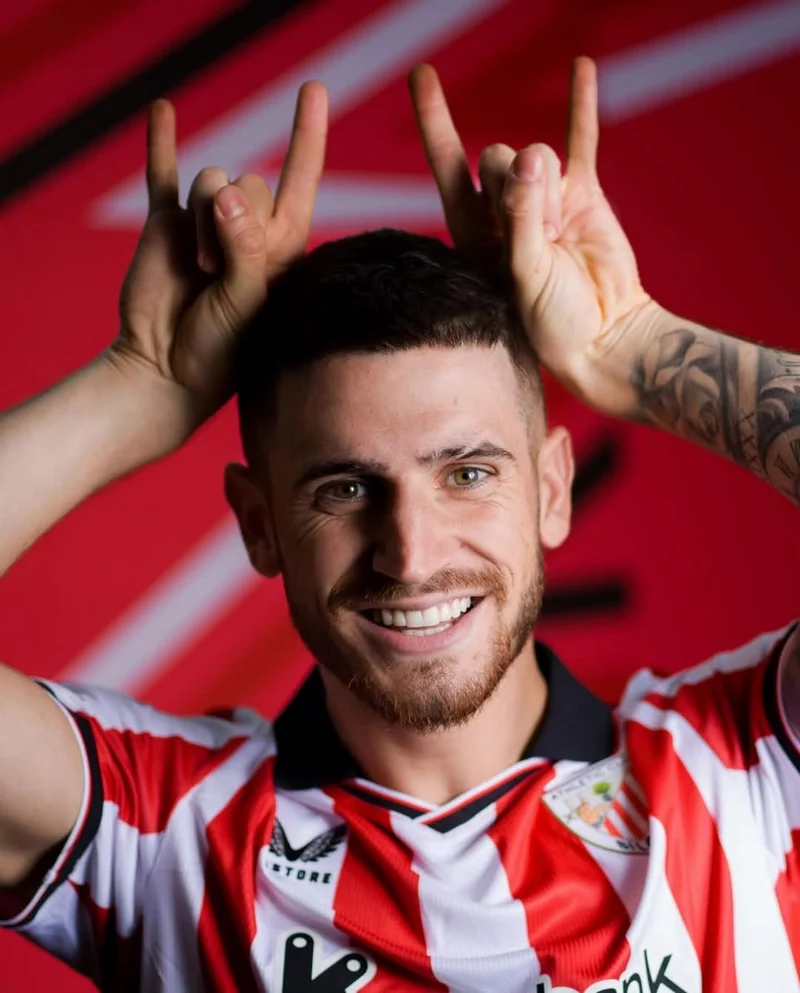 Sự nghiệp Oihan Sancet: Từ Osasuna tới Athletic Bilbao và ĐTQG