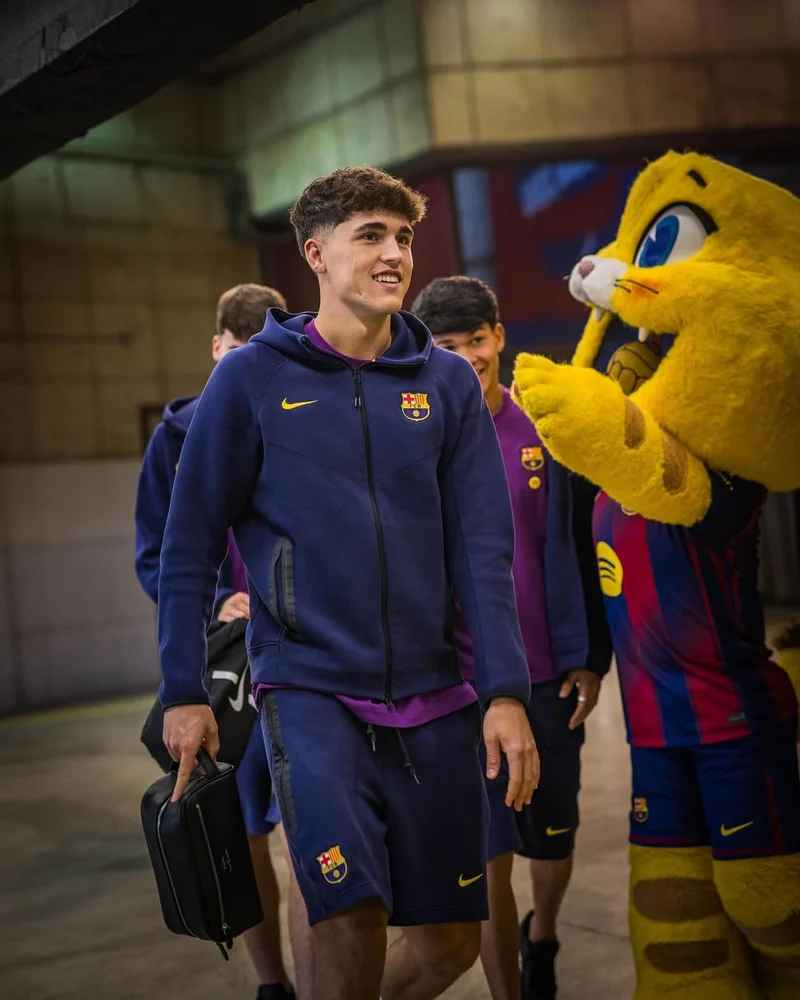 Pau Cubarsí – Gerard Piqué mới của Barcelona?