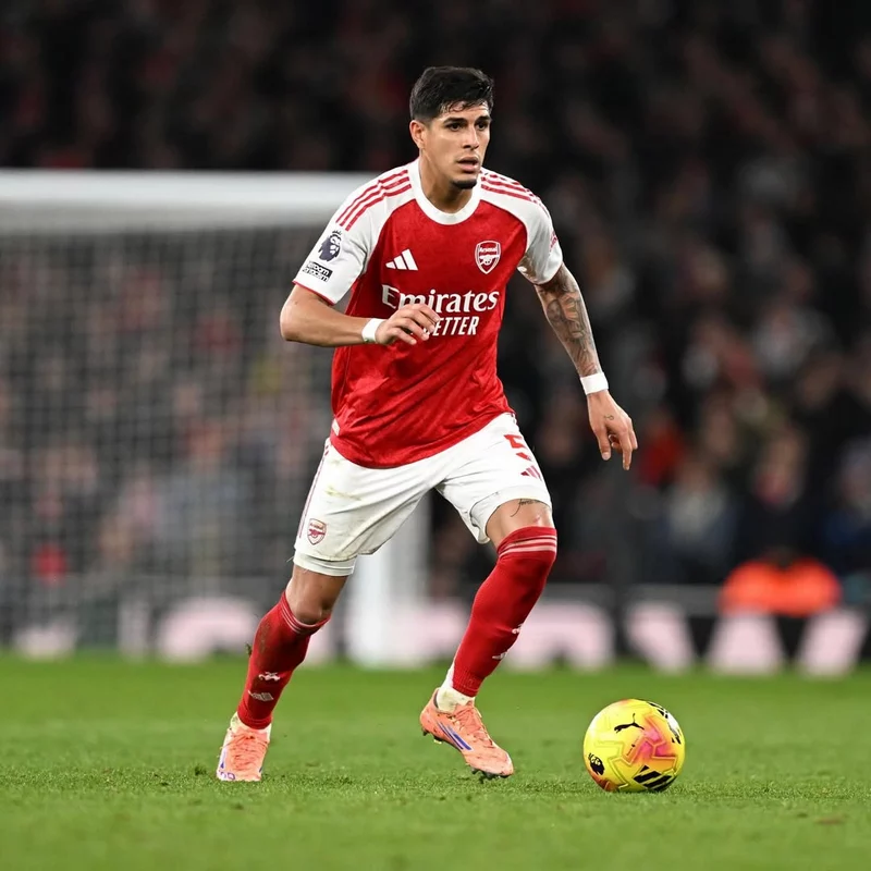 ảnh cầu thủ Piero Hincapié 1