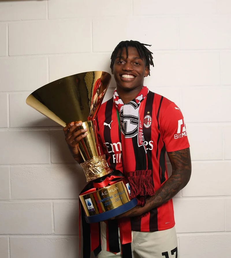 Hình ảnh cầu thủ Rafael Leão 2