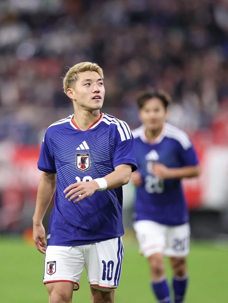 ảnh cầu thủ Ritsu Doan 4