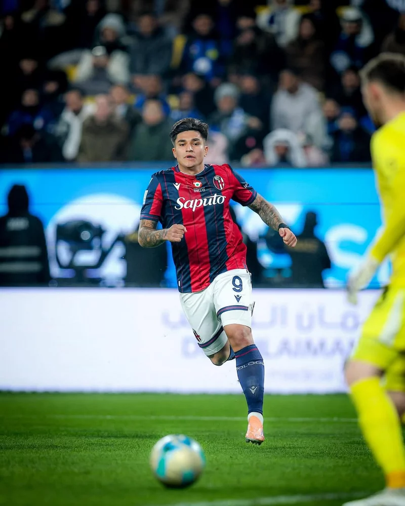 Hình ảnh cầu thủ Santiago Castro 1