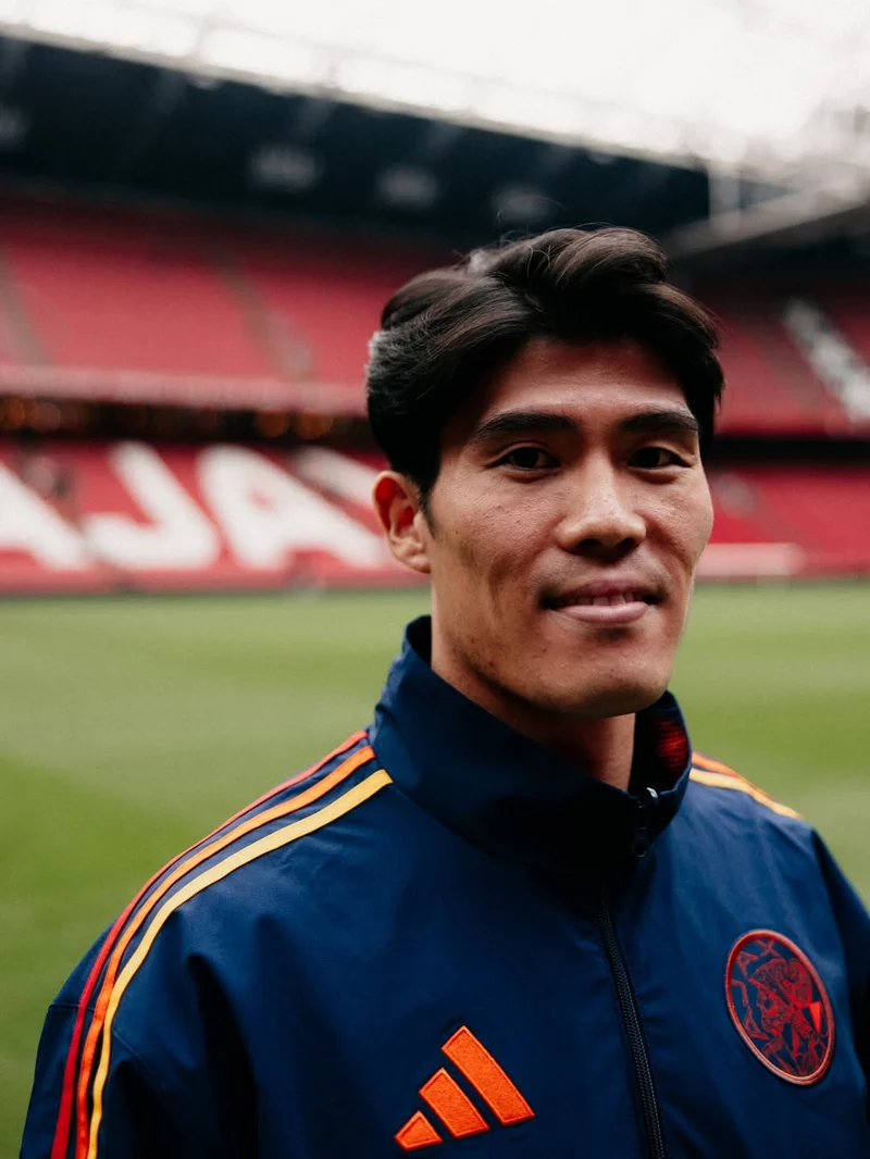 Chân dung Takehiro Tomiyasu – Hậu vệ đa năng của bóng đá Nhật