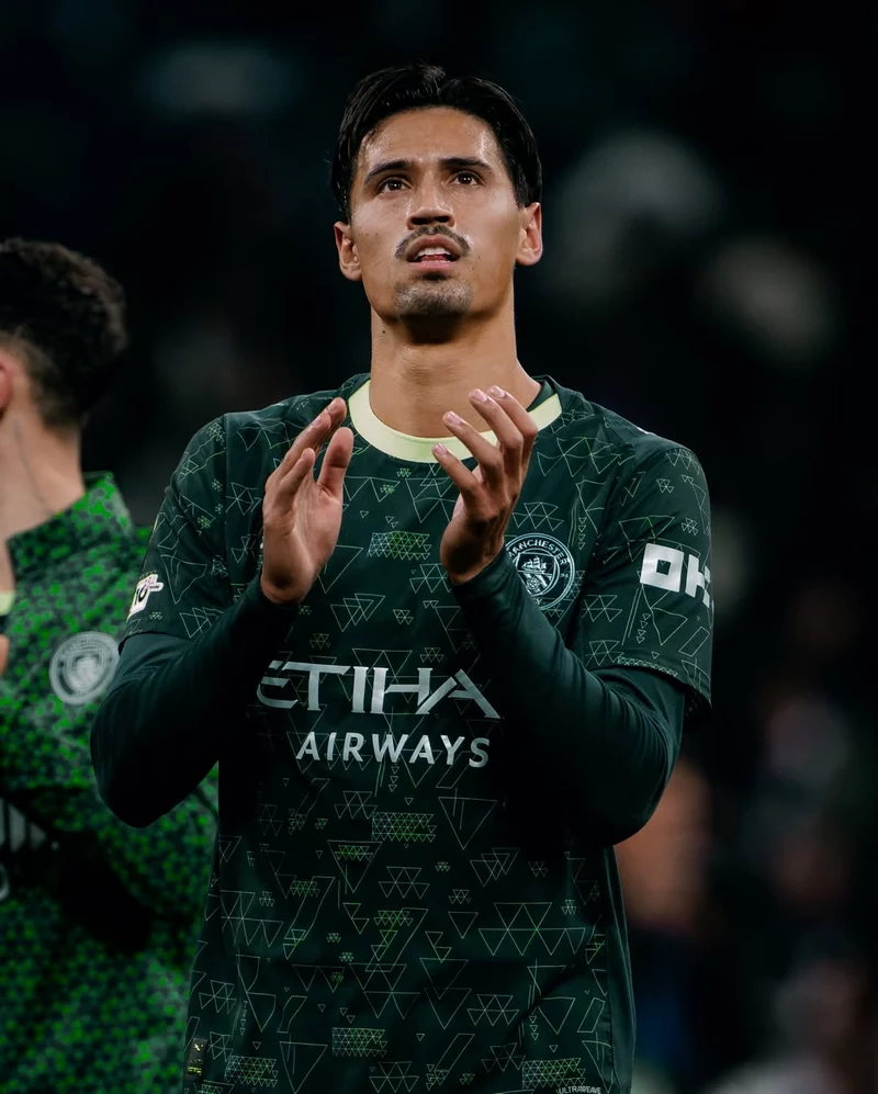 Hình ảnh cầu thủ Tijjani Reijnders 1