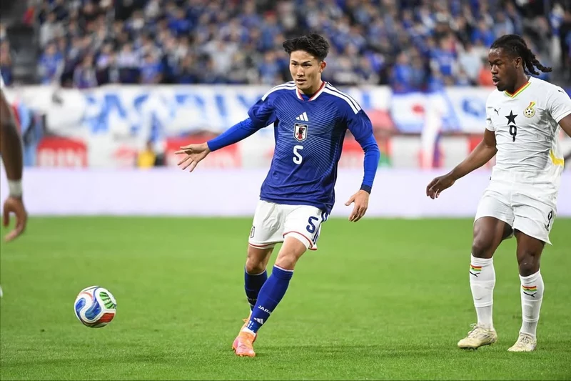 Hình ảnh cầu thủ Tsuyoshi Watanabe 2