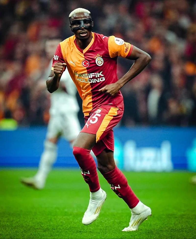 ảnh cầu thủ Victor Osimhen 3