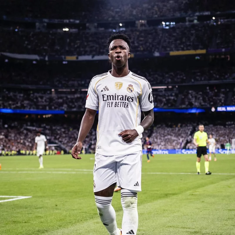 Vinícius Júnior và số áo 7 tại Real Madrid: Sự kế thừa xứng đáng