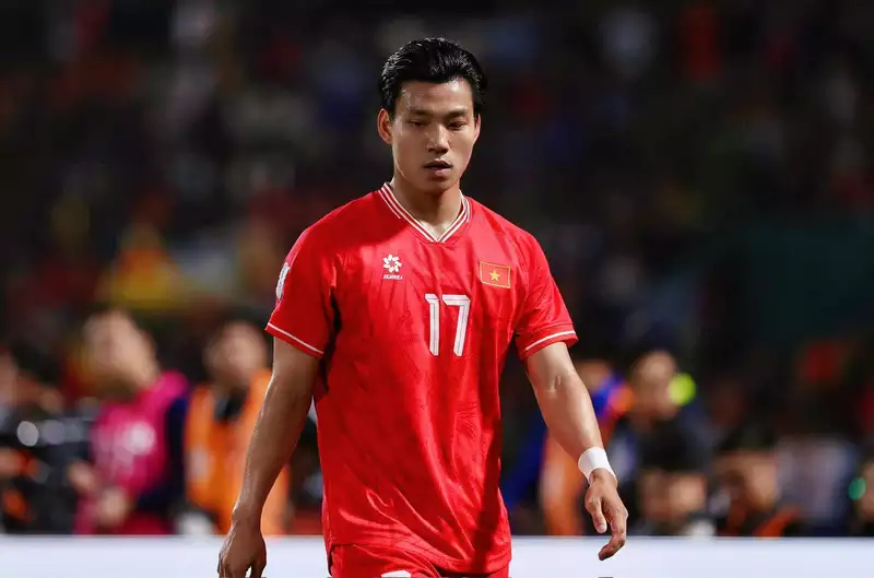 ảnh cầu thủ Vũ Văn Thanh 4