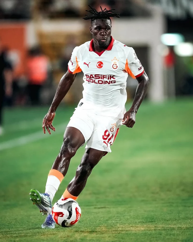 ảnh cầu thủ Wilfried Singo 2