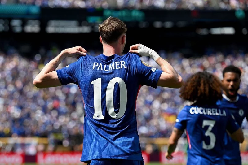 ảnh cầu thủ cole palmer 1