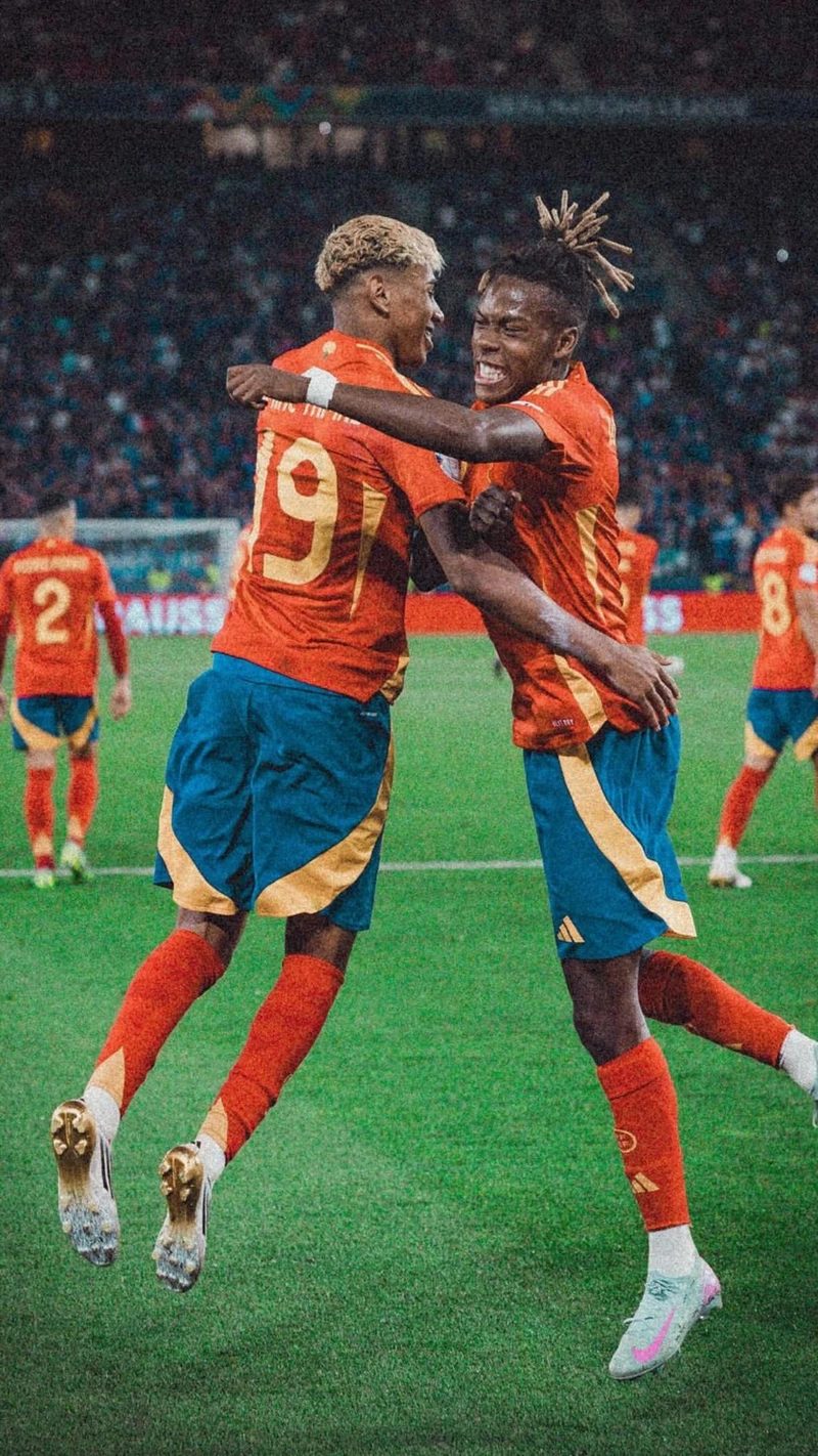 ảnh cầu thủ Lamine Yamal 3