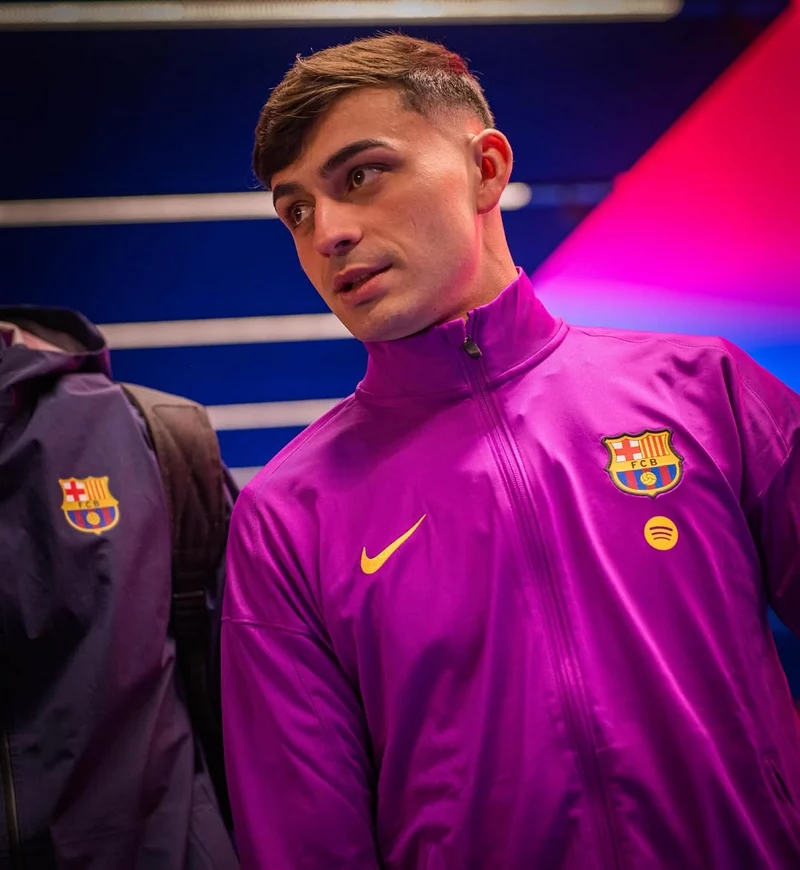 Pedri: Từ tài năng trẻ Tenerife đến trụ cột Barcelona