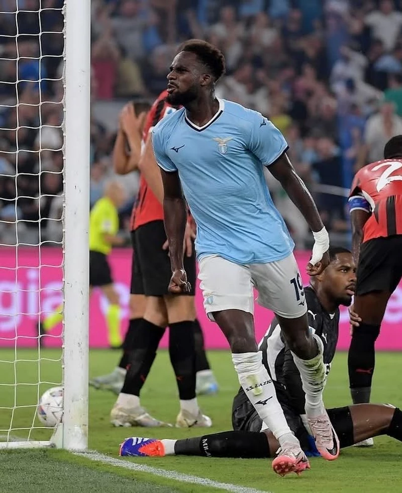 Hình ảnh cầu thủ Boulaye Dia 4