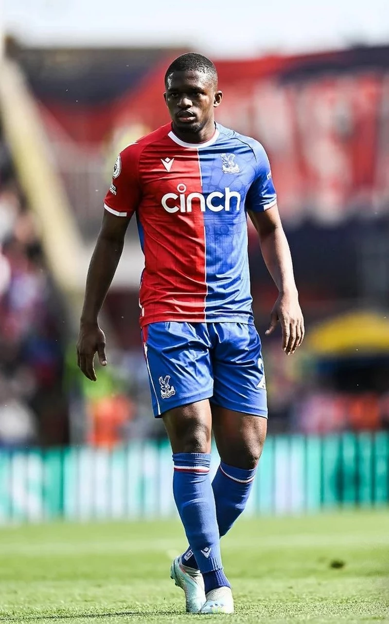 Hình ảnh cầu thủ Cheick Doucouré 3