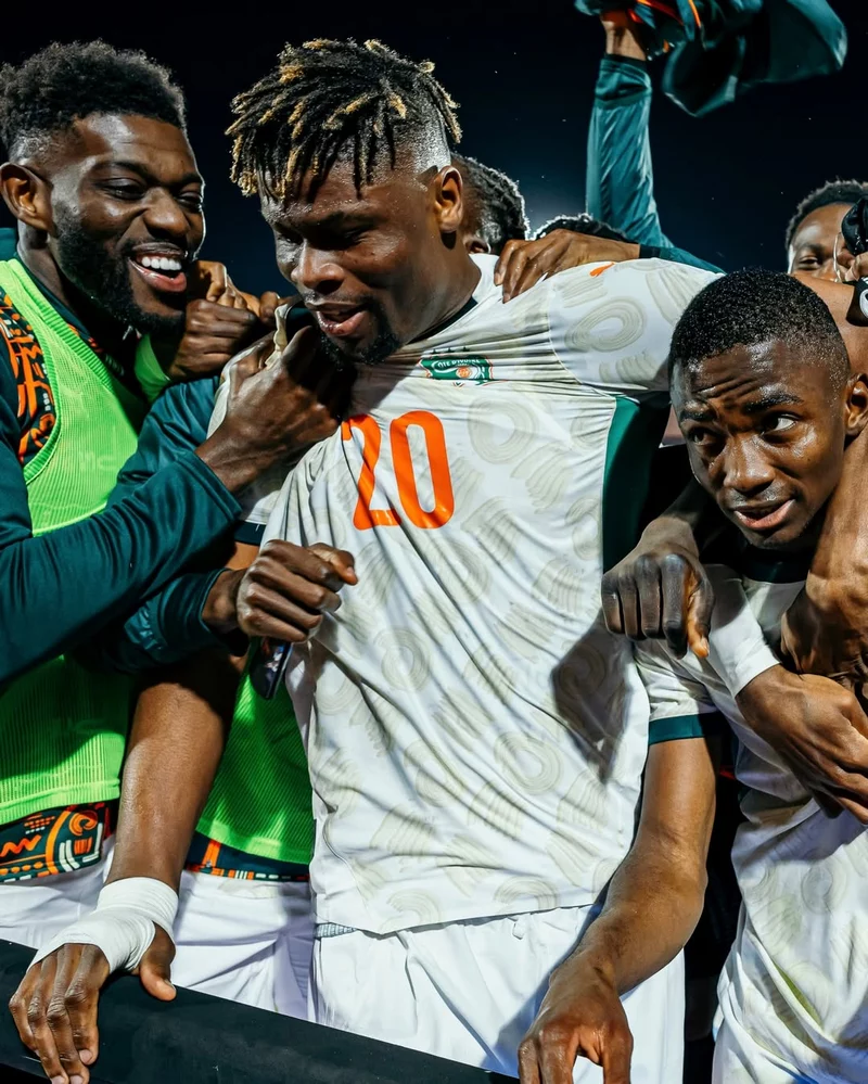 Hình ảnh cầu thủ Emmanuel Agbadou 4