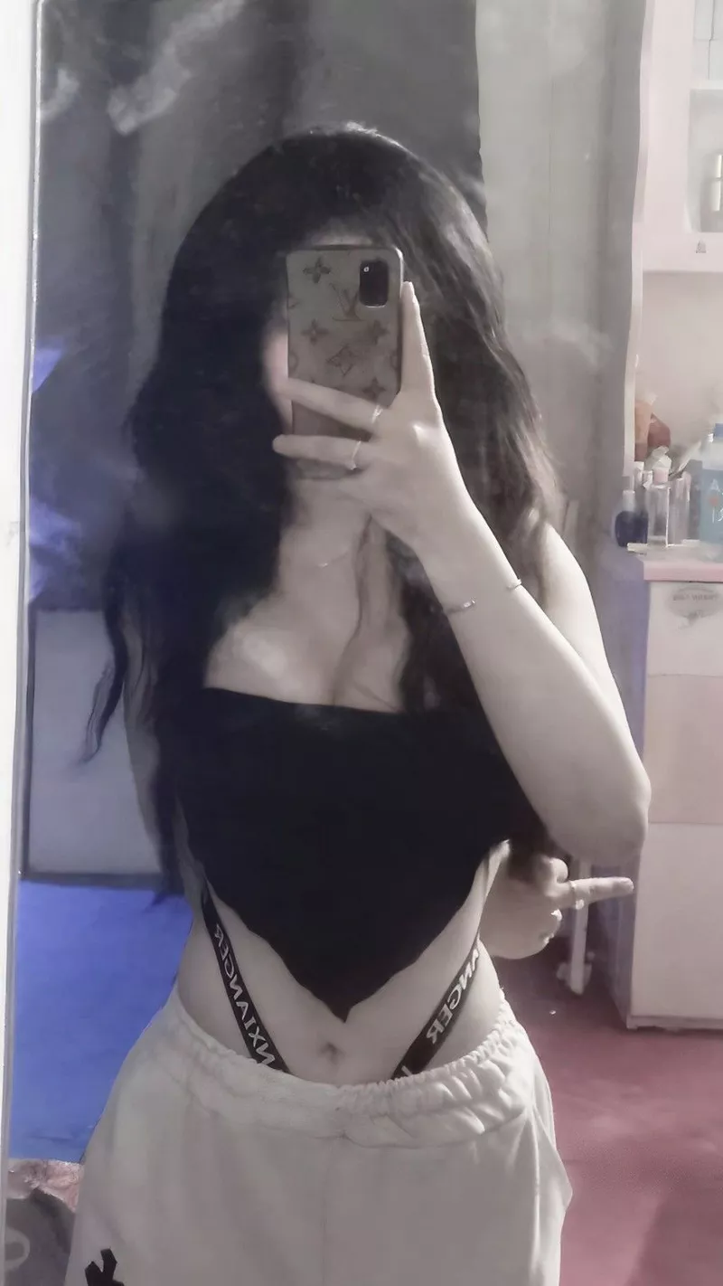 Gái xinh che mặt phong cách dễ thương ngọt ngào